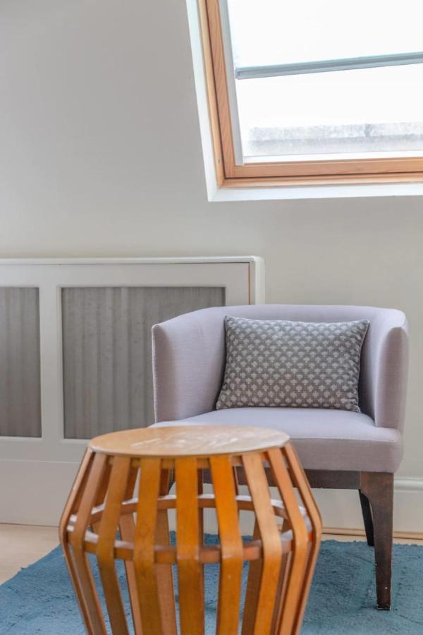 Bright And Spacious 1 Bedroom Flat In Notting Hill * Londra